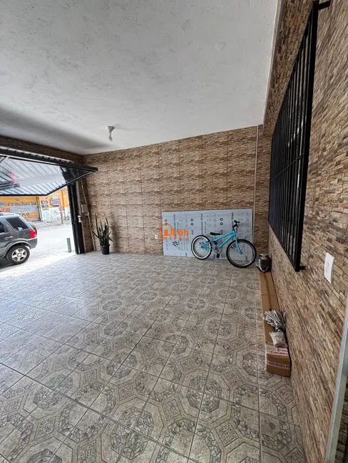 Foto 3 de Sobrado com 3 quartos à venda, 174m2 em Jardim Zaira, Maua - SP