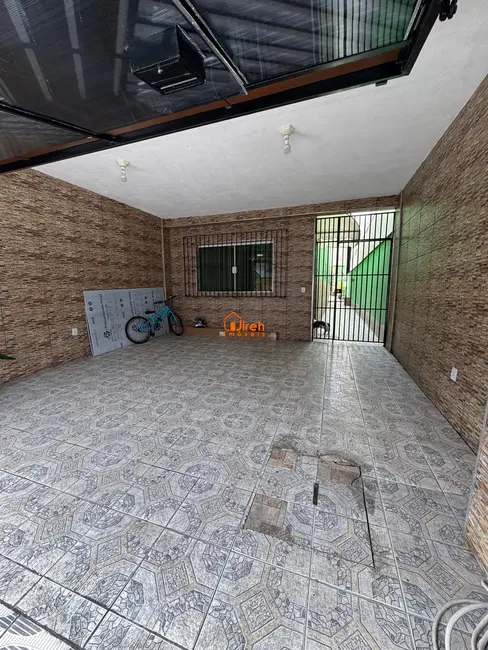Foto 2 de Sobrado com 3 quartos à venda, 174m2 em Jardim Zaira, Maua - SP
