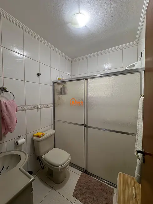 Foto 8 de Sobrado com 3 quartos à venda, 174m2 em Jardim Zaira, Maua - SP
