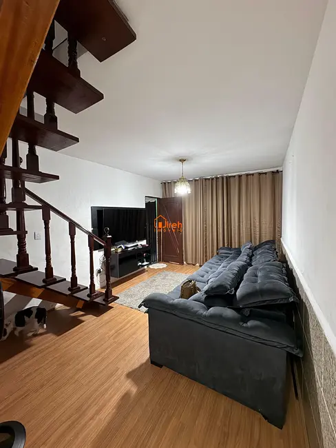 Foto 6 de Sobrado com 3 quartos à venda, 174m2 em Jardim Zaira, Maua - SP