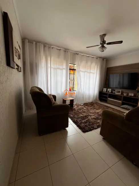 Foto 4 de Casa com 3 quartos à venda, 175m2 em Vila Guarani, Maua - SP