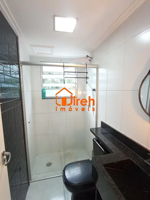 Foto 2 de Apartamento com 2 quartos à venda, 45m2 em Parque São Vicente, Maua - SP