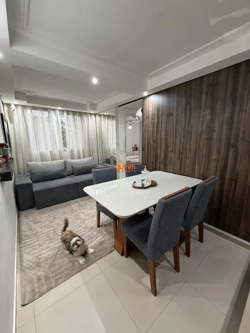Foto 1 de Apartamento com 2 quartos à venda, 48m2 em Parque São Vicente, Maua - SP