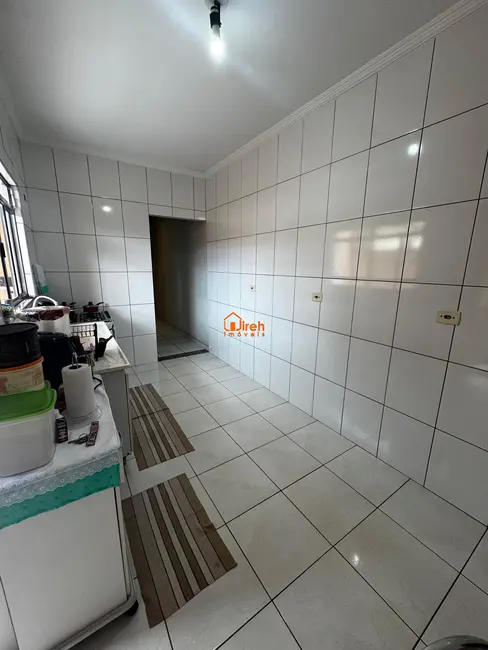 Casa com 3 quartos à venda, 12m2 em Parque das Américas, Maua - SP - imagem 6 Foto 6 de Casa com 3 quartos à venda, 12m2 em Parque das Américas, Maua - SP