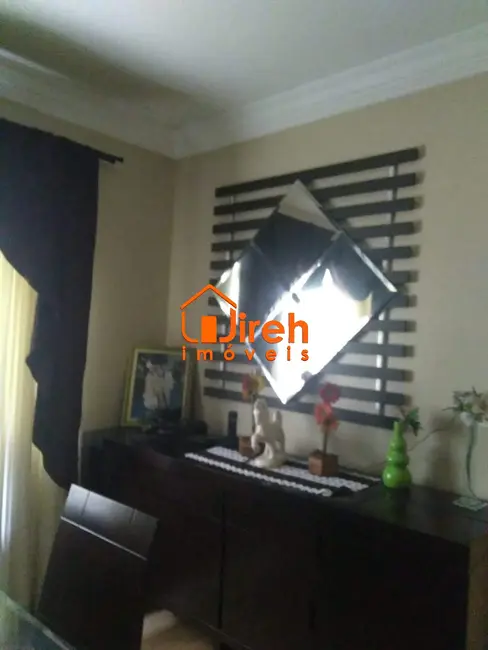 Sobrado com 3 quartos à venda em Jardim Estrela, Maua - SP - imagem 6 Foto 6 de Sobrado com 3 quartos à venda em Jardim Estrela, Maua - SP