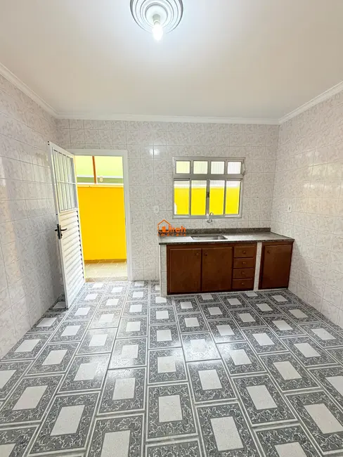 Casa com 2 quartos à venda, 144m2 em Parque Alvorada, Maua - SP - imagem 5 Foto 5 de Casa com 2 quartos à venda, 144m2 em Parque Alvorada, Maua - SP