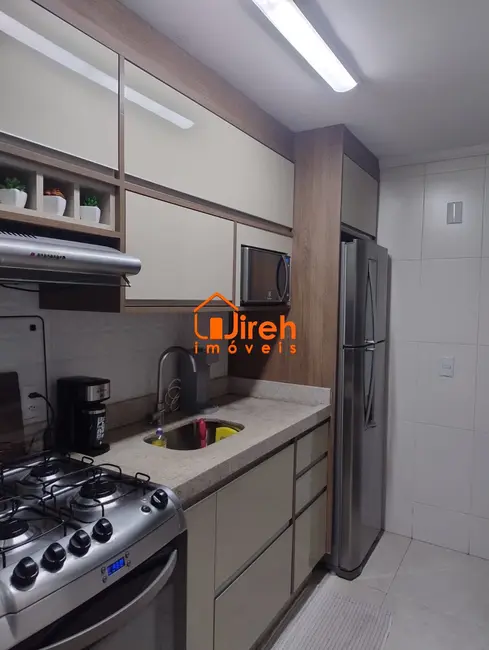 Foto 4 de Apartamento com 2 quartos à venda, 57m2 em Parque São Vicente, Maua - SP