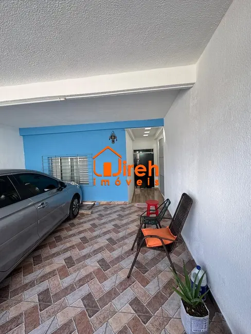 Sobrado com 3 quartos à venda, 121m2 em Jardim São Francisco, Maua - SP - imagem 2 Foto 2 de Sobrado com 3 quartos à venda, 121m2 em Jardim São Francisco, Maua - SP