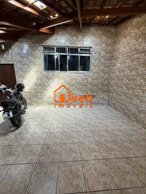 Foto 2 de Casa com 2 quartos à venda, 99m2 em Vila Assis Brasil, Maua - SP