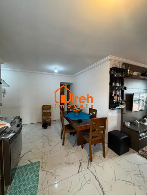 Foto 4 de Apartamento com 3 quartos à venda, 65m2 em Parque São Vicente, Maua - SP