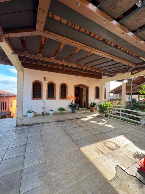 Foto 1 de Sobrado com 2 quartos à venda, 248m2 em Santa Luzia, Ribeirao Pires - SP