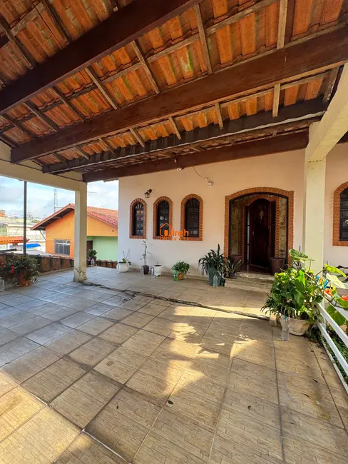 Foto 6 de Sobrado com 2 quartos à venda, 248m2 em Santa Luzia, Ribeirao Pires - SP
