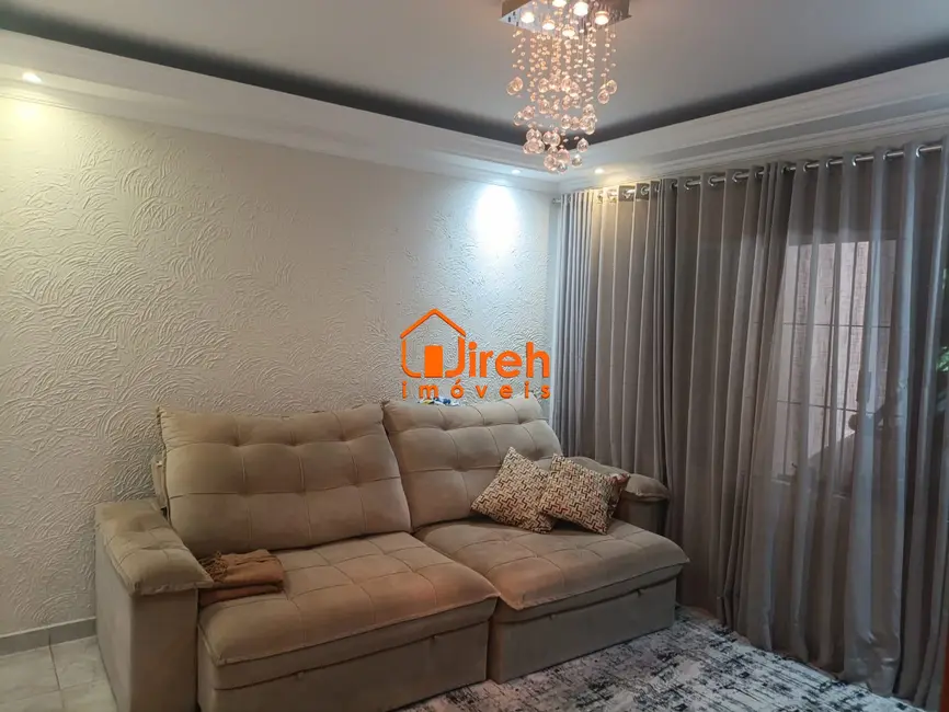Sobrado com 3 quartos à venda, 185m2 em Jardim Guapituba, Maua - SP - imagem 6 Foto 6 de Sobrado com 3 quartos à venda, 185m2 em Jardim Guapituba, Maua - SP