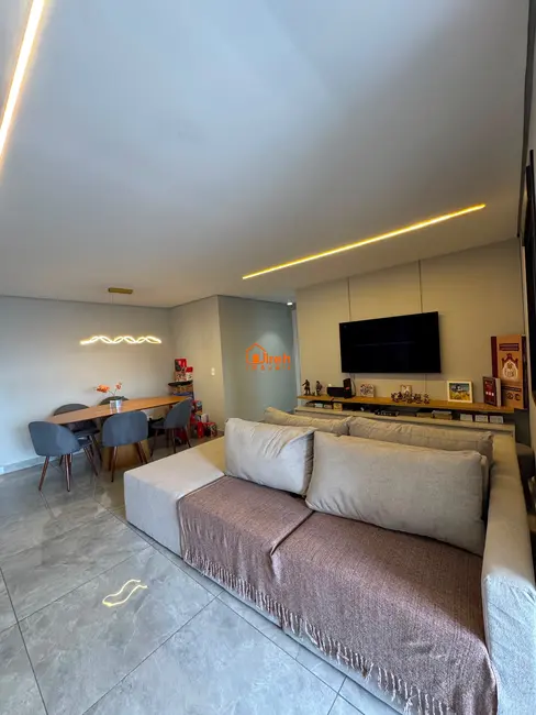 Foto 8 de Apartamento com 2 quartos à venda, 88m2 em Jardim Pilar, Maua - SP