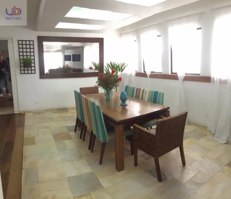 Foto 2 de Apartamento com 4 quartos à venda, 220m2 em Centro, Balneario Camboriu - SC