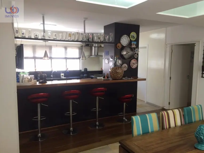 Foto 8 de Apartamento com 4 quartos à venda, 220m2 em Centro, Balneario Camboriu - SC