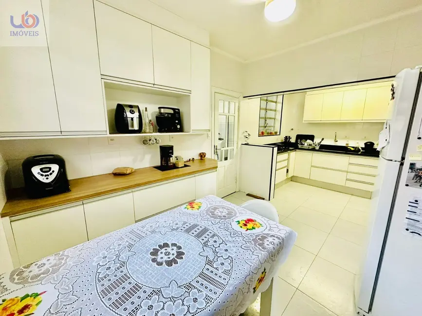 Foto 4 de Casa com 3 quartos à venda, 167m2 em Boqueirão, Santos - SP