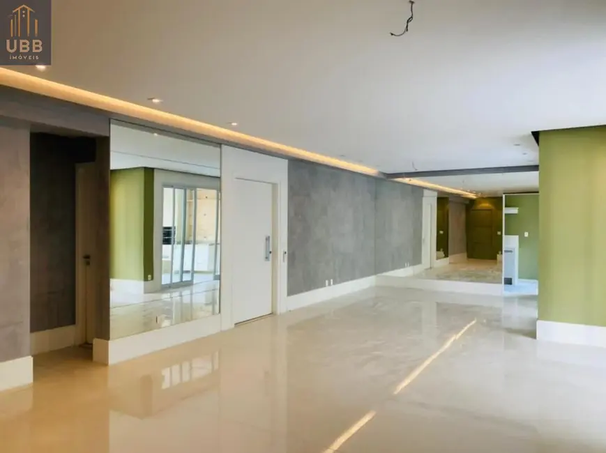 Foto 5 de Apartamento com 3 quartos para alugar, 201m2 em Tamboré, Santana De Parnaiba - SP