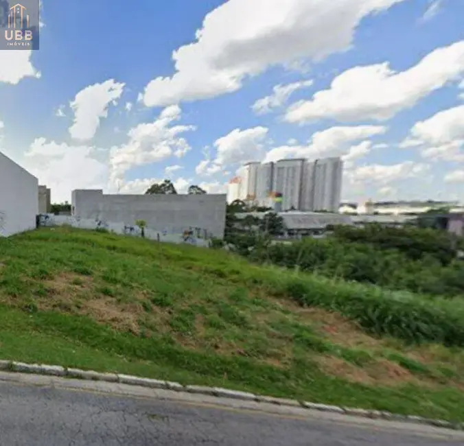 Foto 2 de Terreno / Lote à venda, 251m2 em Jardim dos Camargos, Barueri - SP