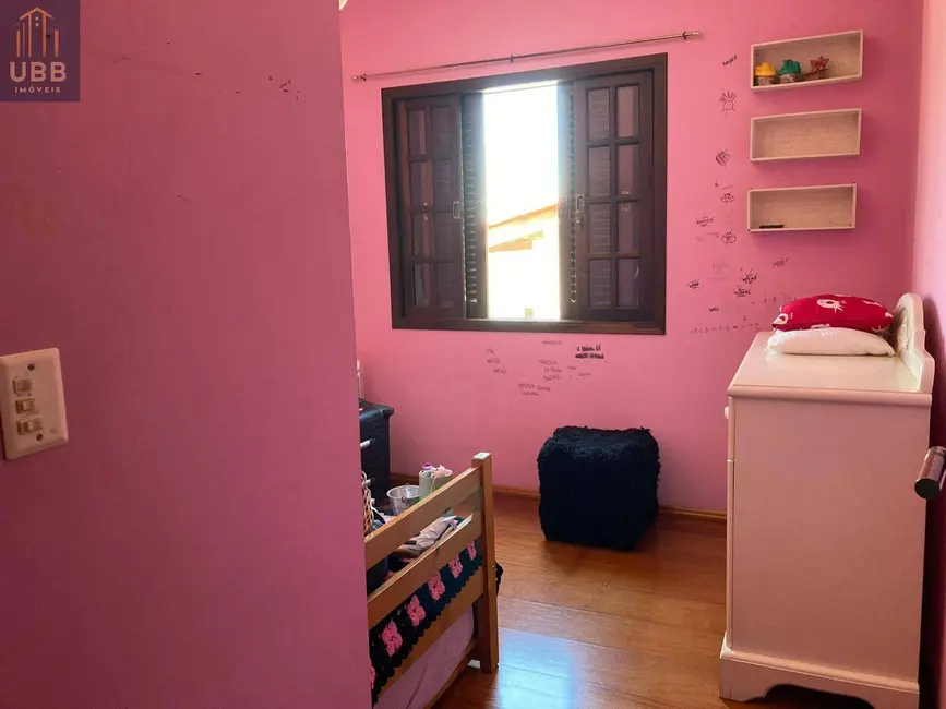 Casa com 3 quartos à venda, 180m2 em Alto da Lapa, São Paulo - SP - imagem 4 Foto 4 de Casa com 3 quartos à venda, 180m2 em Alto da Lapa, São Paulo - SP