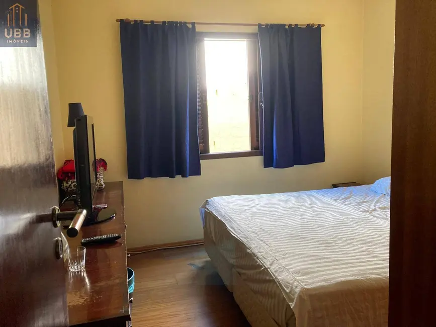 Casa com 3 quartos à venda, 180m2 em Alto da Lapa, São Paulo - SP - imagem 5 Foto 5 de Casa com 3 quartos à venda, 180m2 em Alto da Lapa, São Paulo - SP