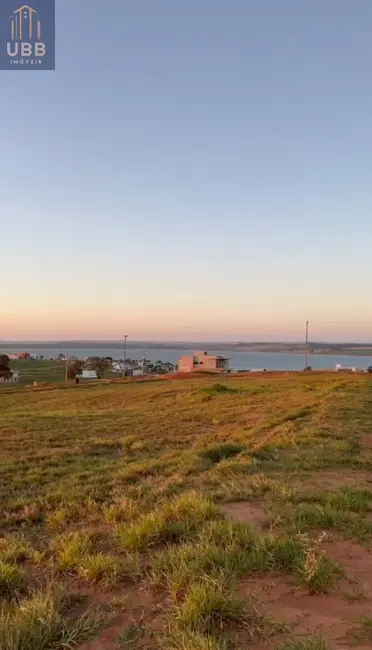 Foto 2 de Terreno / Lote à venda, 450m2 em São Paulo - SP