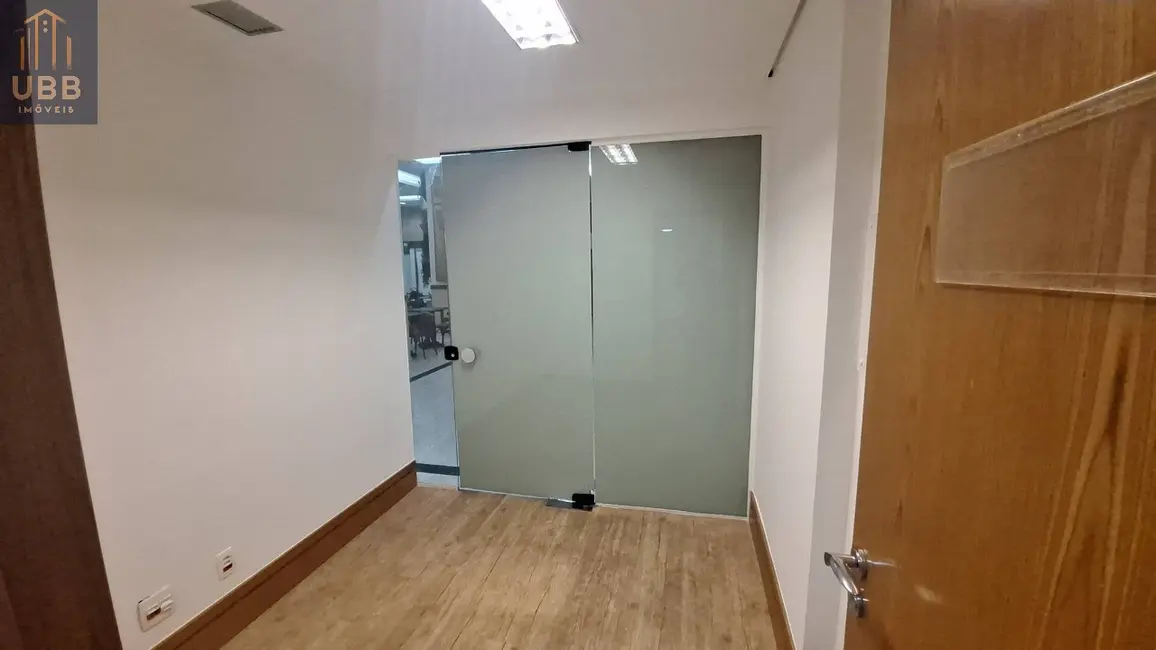 Foto 3 de Sala Comercial à venda, 42m2 em Alphaville, Santana De Parnaiba - SP