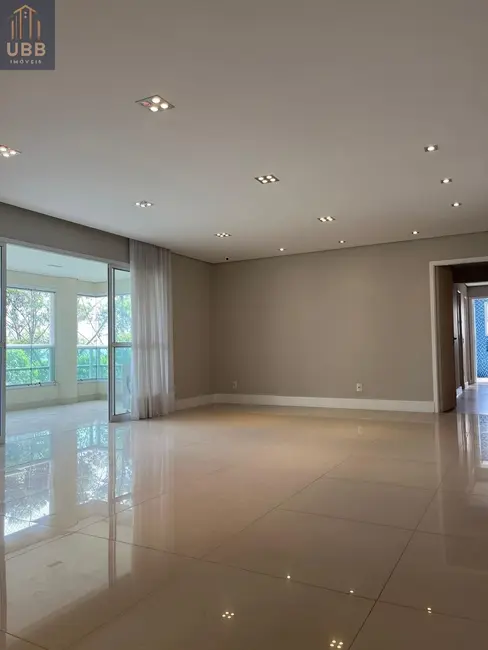 Apartamento com 4 quartos à venda, 202m2 em Tamboré, Santana De Parnaiba - SP - imagem 5 Foto 5 de Apartamento com 4 quartos à venda, 202m2 em Tamboré, Santana De Parnaiba - SP