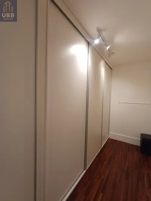 Apartamento com 3 quartos para alugar, 198m2 em Barueri - SP - imagem 3 Foto 3 de Apartamento com 3 quartos para alugar, 198m2 em Barueri - SP