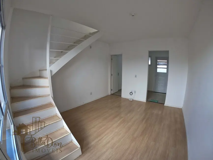 Foto 4 de Casa de Condomínio com 2 quartos para alugar, 49m2 em Água Espraiada (Caucaia do Alto), Cotia - SP