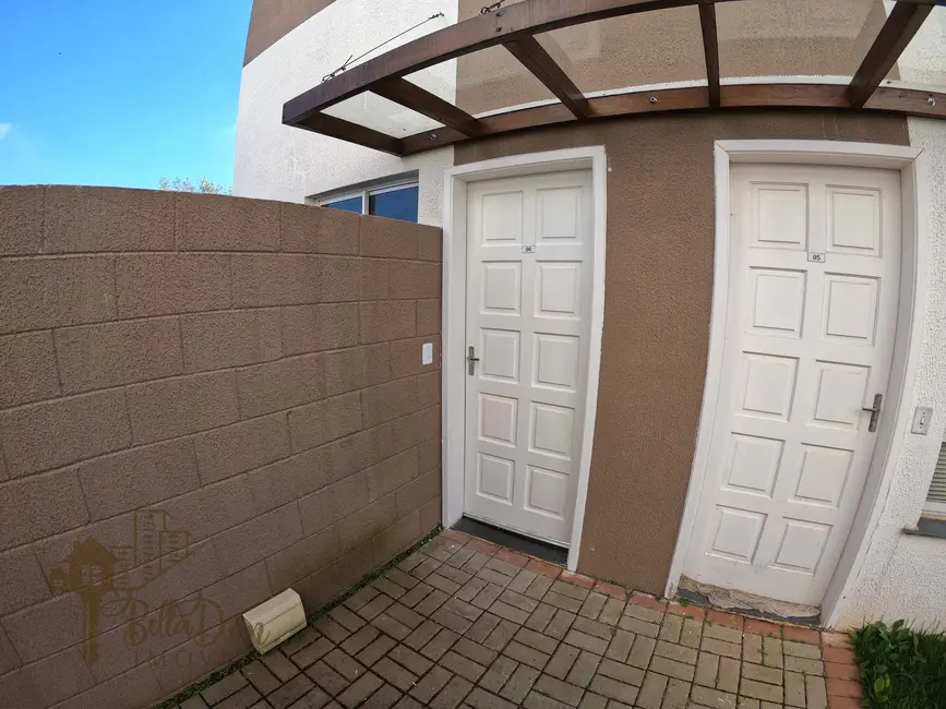 Foto 3 de Casa de Condomínio com 2 quartos para alugar, 49m2 em Água Espraiada (Caucaia do Alto), Cotia - SP