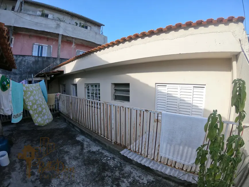 Foto 9 de Casa com 2 quartos à venda, 163m2 em Jardim Estela Mari, Cotia - SP