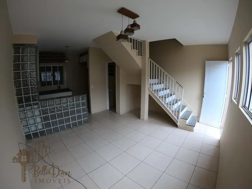 Foto 4 de Casa de Condomínio com 2 quartos para alugar, 61m2 em Água Espraiada (Caucaia do Alto), Cotia - SP