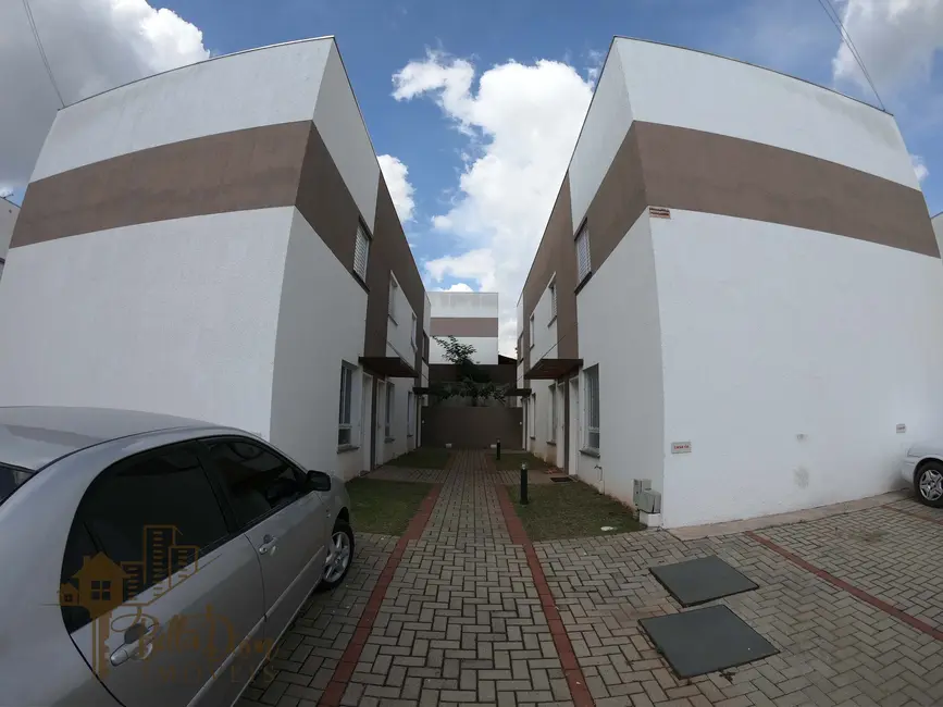 Foto 2 de Casa de Condomínio com 2 quartos para alugar, 49m2 em Água Espraiada (Caucaia do Alto), Cotia - SP