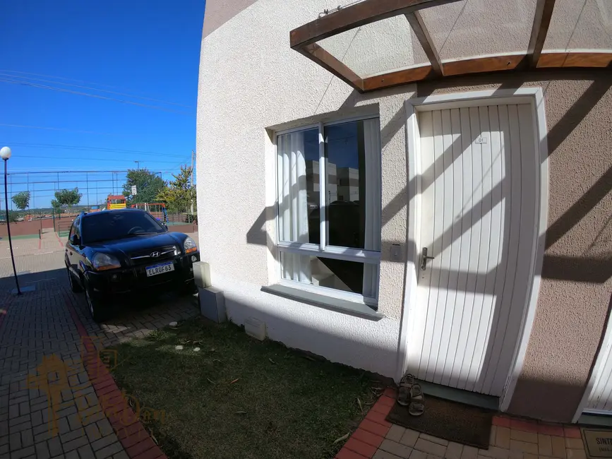 Foto 3 de Casa de Condomínio com 2 quartos à venda, 49m2 em Água Espraiada (Caucaia do Alto), Cotia - SP