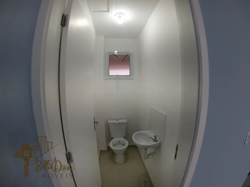 Foto 5 de Casa de Condomínio com 2 quartos para alugar, 49m2 em Água Espraiada (Caucaia do Alto), Cotia - SP