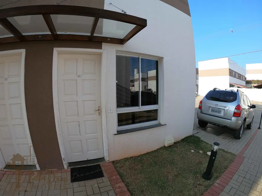 Foto 3 de Casa de Condomínio com 2 quartos à venda, 49m2 em Água Espraiada (Caucaia do Alto), Cotia - SP