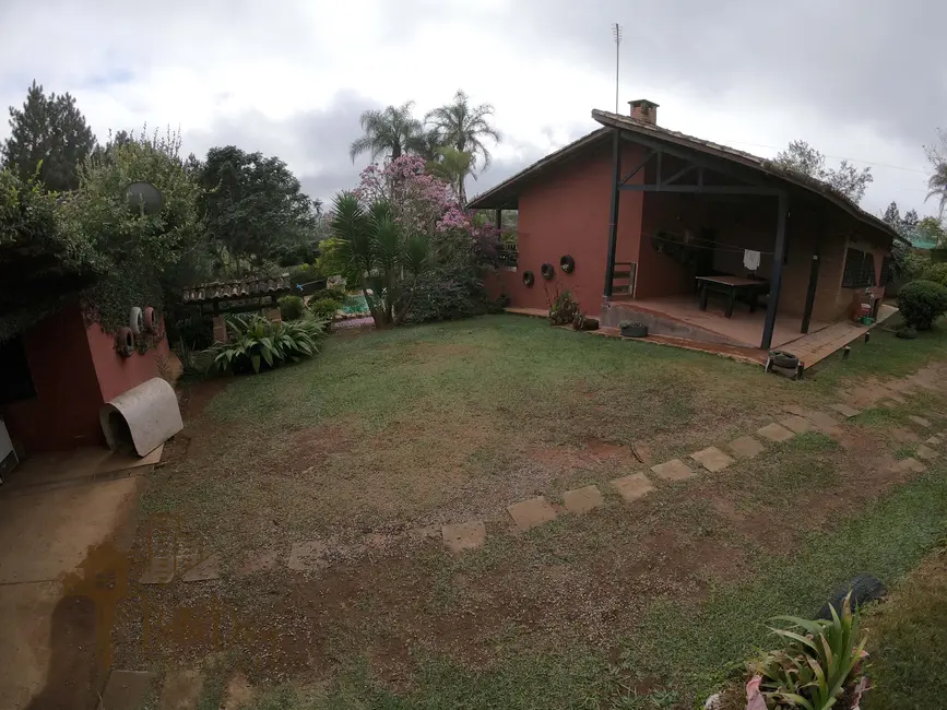 Foto 6 de Chácara com 3 quartos para alugar, 700m2 em Aguassaí (Caucaia do Alto), Cotia - SP