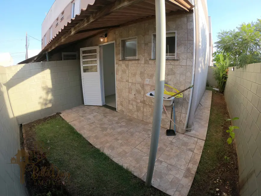 Foto 7 de Casa de Condomínio com 2 quartos à venda e para alugar, 49m2 em Água Espraiada (Caucaia do Alto), Cotia - SP