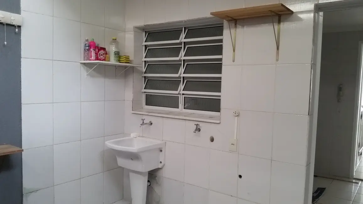 Foto 14 de Casa de Condomínio com 2 quartos à venda, 70m2 em Vila Monte Serrat, Cotia - SP