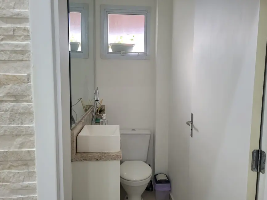 Foto 15 de Casa de Condomínio com 2 quartos à venda, 49m2 em Água Espraiada (Caucaia do Alto), Cotia - SP