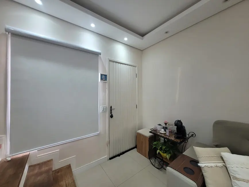 Foto 20 de Casa de Condomínio com 2 quartos à venda, 49m2 em Água Espraiada (Caucaia do Alto), Cotia - SP