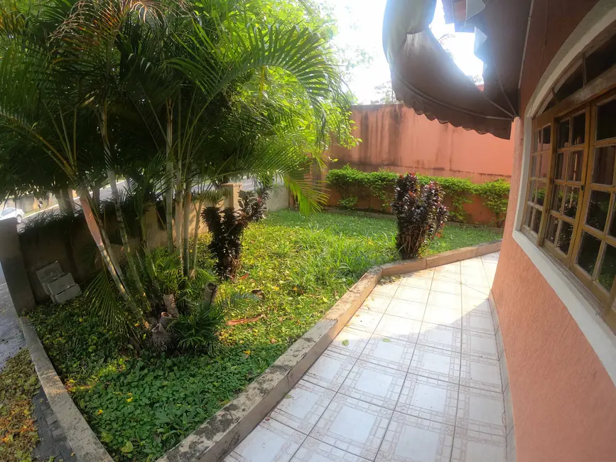 Foto 7 de Casa com 4 quartos à venda, 400m2 em Parque Dom Henrique, Cotia - SP