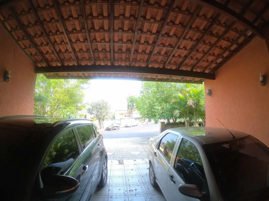 Foto 4 de Casa com 4 quartos à venda, 400m2 em Parque Dom Henrique, Cotia - SP