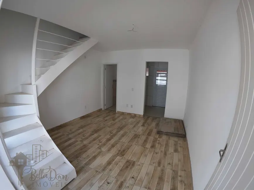 Foto 4 de Casa de Condomínio com 2 quartos à venda, 49m2 em Água Espraiada (Caucaia do Alto), Cotia - SP