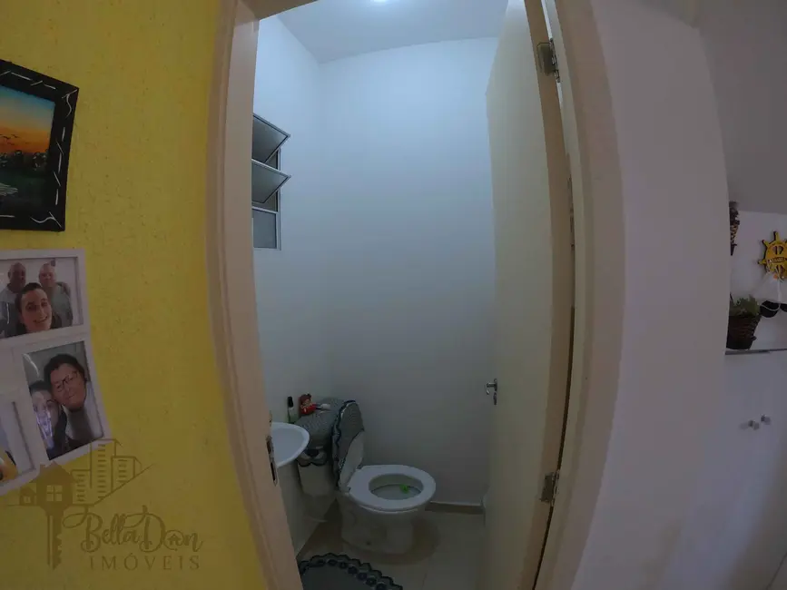 Foto 5 de Casa de Condomínio com 2 quartos à venda, 61m2 em Água Espraiada (Caucaia do Alto), Cotia - SP