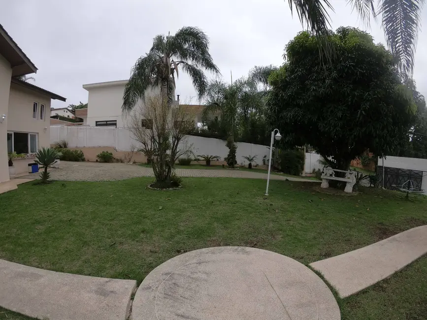 Casa de Condomínio com 3 quartos à venda e para alugar, 700m2 em Granja Viana, Carapicuiba - SP - imagem 4 Foto 4 de Casa de Condomínio com 3 quartos à venda e para alugar, 700m2 em Granja Viana, Carapicuiba - SP