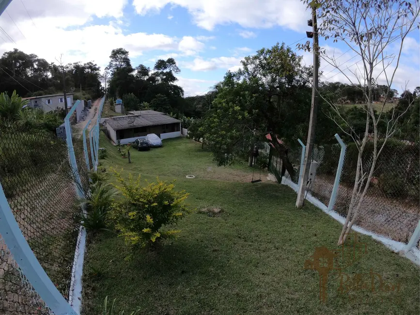 Chácara com 2 quartos à venda e para alugar, 210m2 em Ibiuna - SP - imagem 9 Foto 9 de Chácara com 2 quartos à venda e para alugar, 210m2 em Ibiuna - SP