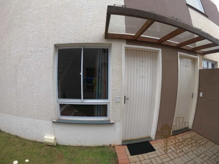 Foto 3 de Casa de Condomínio com 2 quartos à venda, 49m2 em Água Espraiada (Caucaia do Alto), Cotia - SP