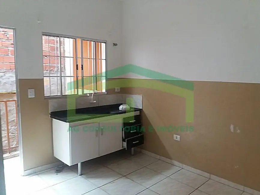 Casa com 1 quarto para alugar, 60m2 em Osasco - SP - imagem 1 Foto 1 de Casa com 1 quarto para alugar, 60m2 em Osasco - SP